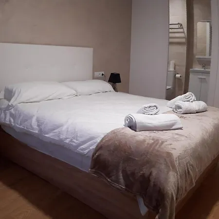Guest house Fonda Toldra 3*