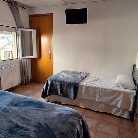Fonda Toldra Guest house