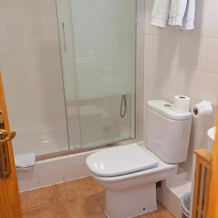 Fonda Toldra Guest house 3*
