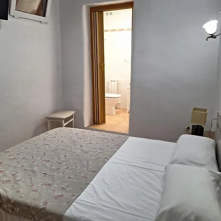 Fonda Toldra Guest house Ulldemolins